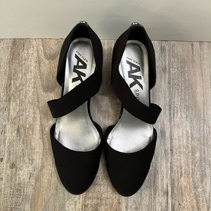 AK Sport Tara Wedges 7.5 M